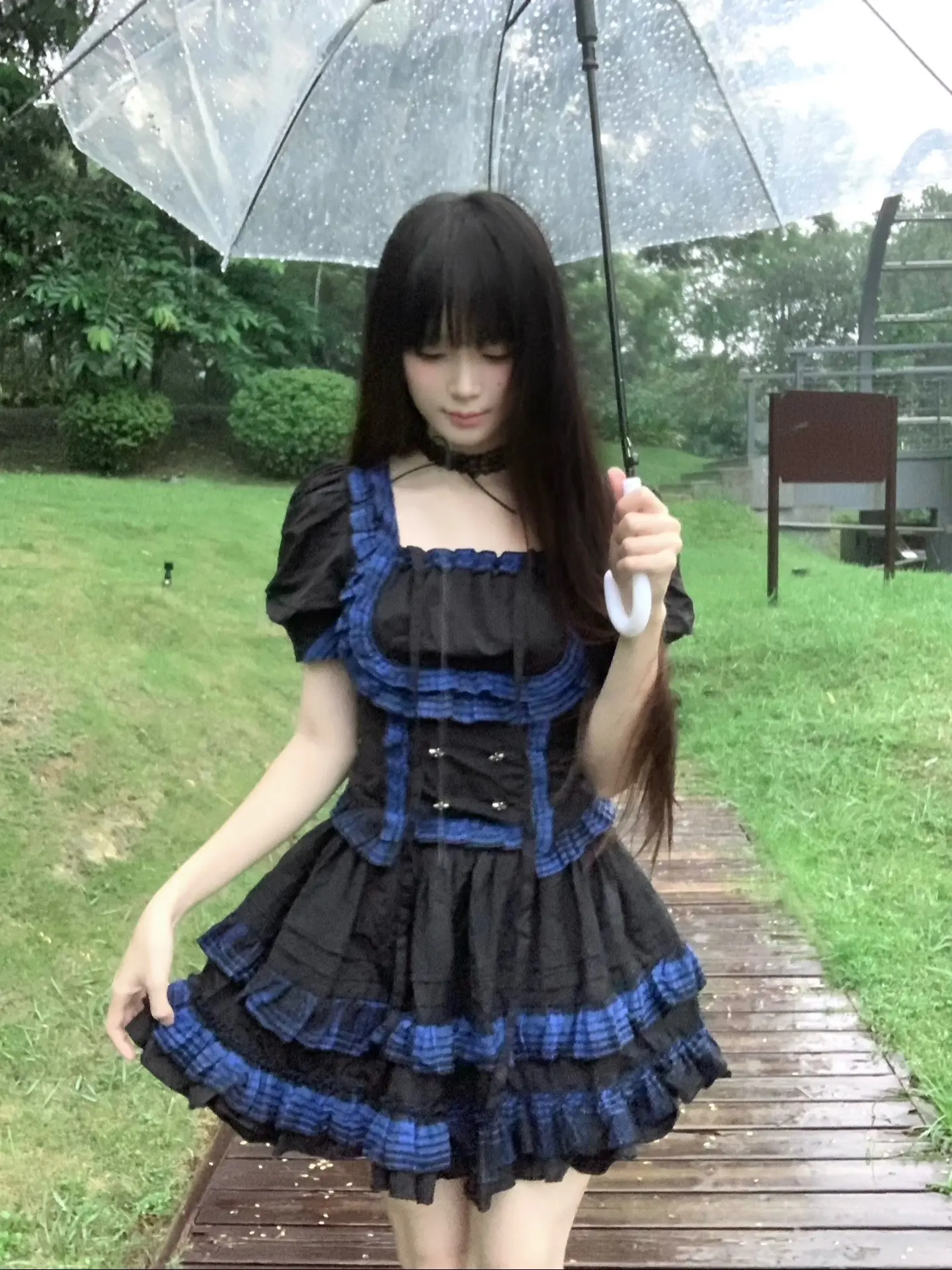 想你 就像隔着磨砂玻璃看雨