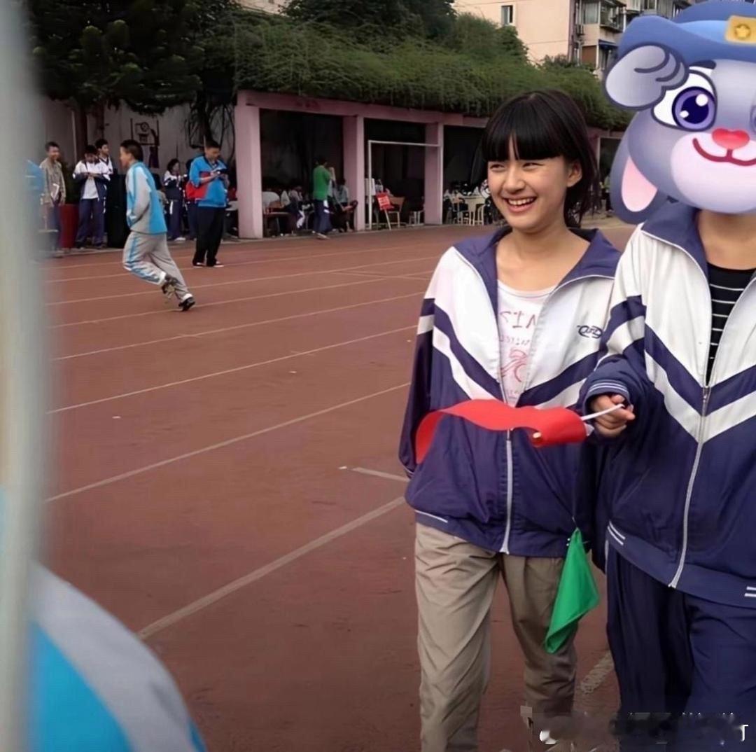 虞书欣 赵露思早起你觉得谁赢了 ​​​