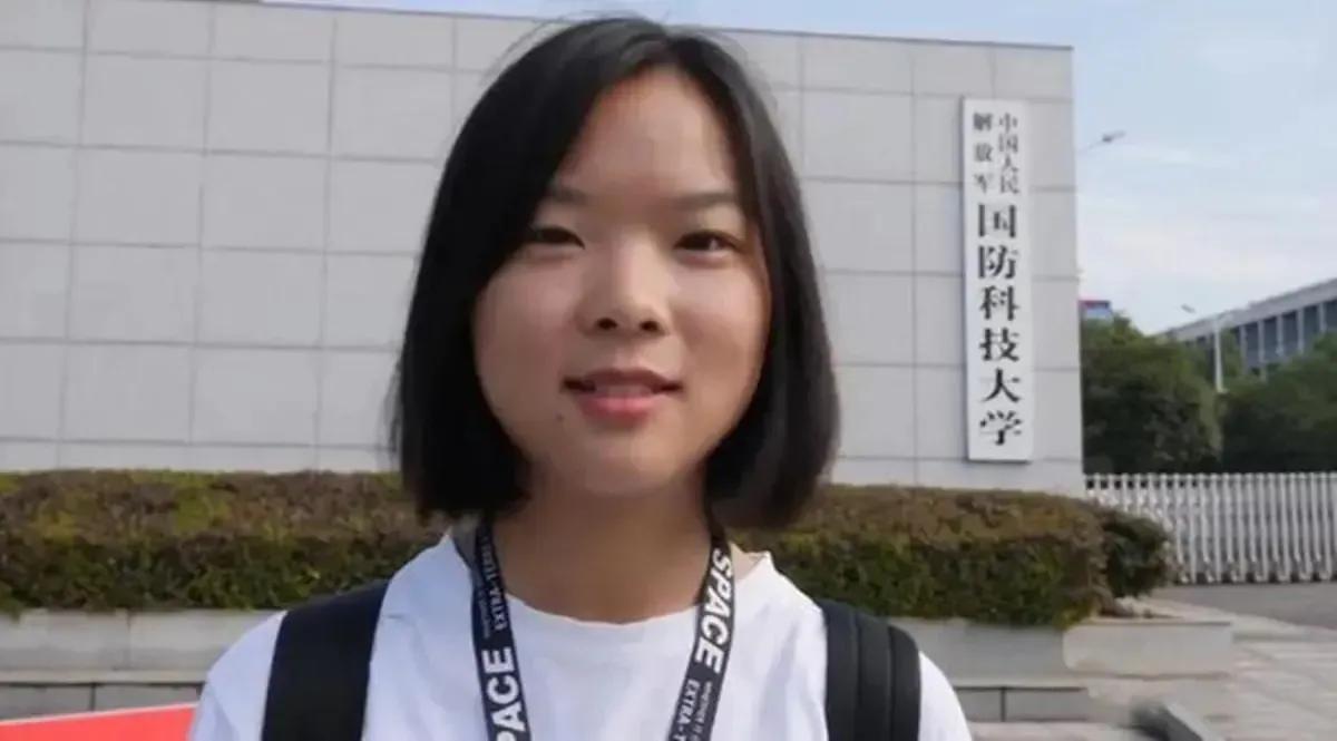 2019年，云南668分女孩李盈，选择国防科技大学，没想到最终因1分之差，与国防