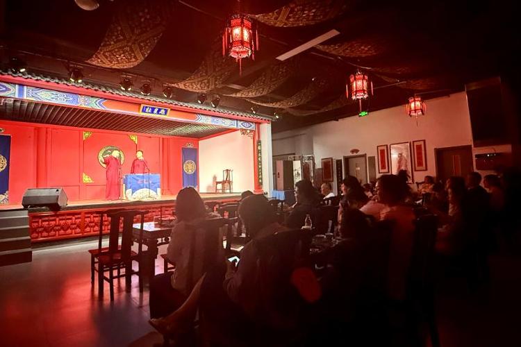 魁星点斗耀沂蒙：临沂首家专业相声剧场如何以“内容加速度”重塑城市喜剧版图