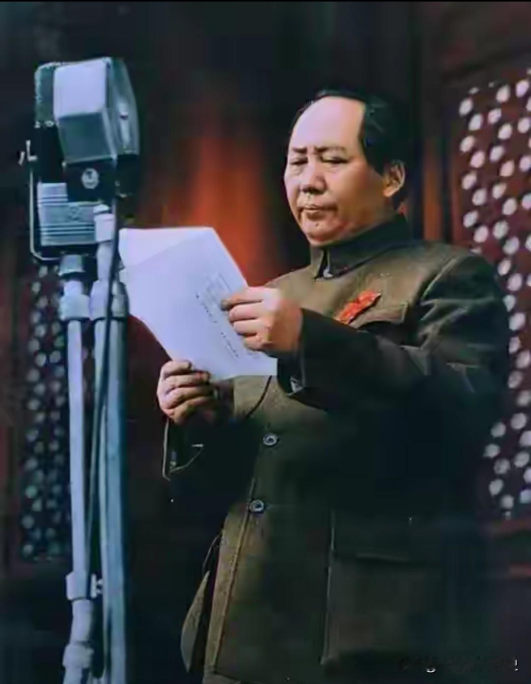 尊严在剑锋，真理在射程。
国家的尊严是打出来、拼出来的;战无不胜的毛泽东思想，是