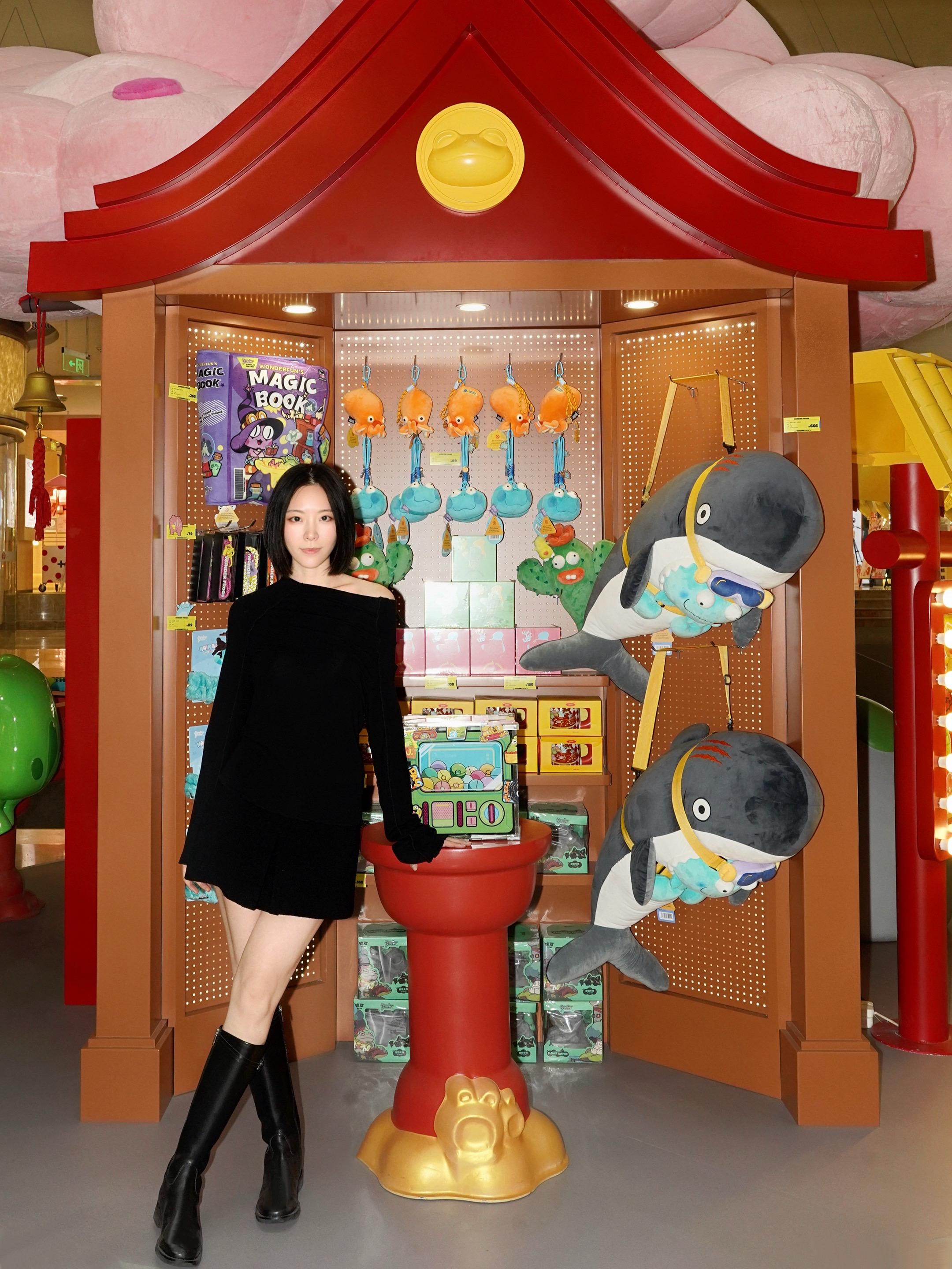 上海北外滩隐藏副本：悄悄摸完等发财 最近超红的一只小青蛙🐸 主打一个...