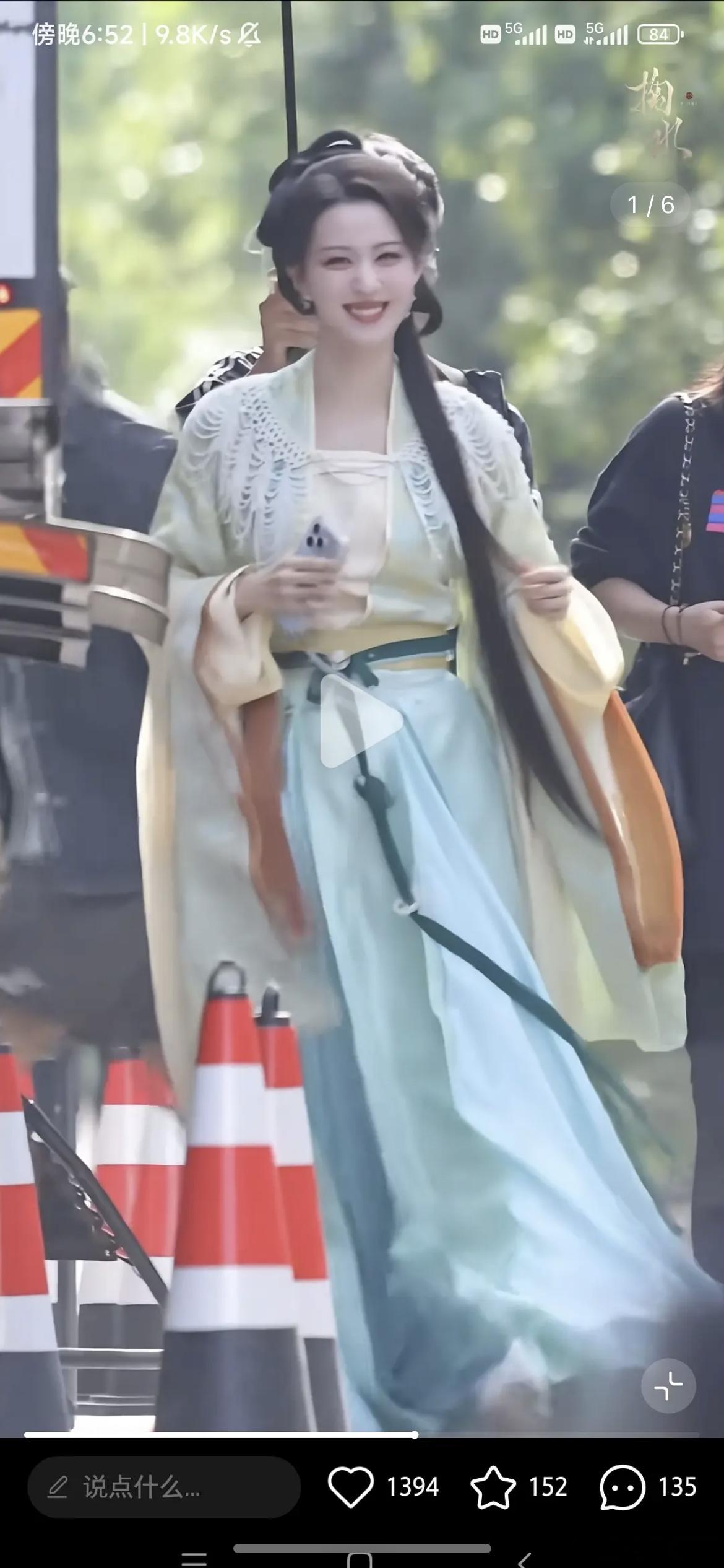 影视寒冬，主角的衣服都降级了，王楚然这种以前不都是丫鬟女N号穿的吗 