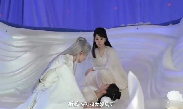 原来长相思这段是替身，不然没法拍