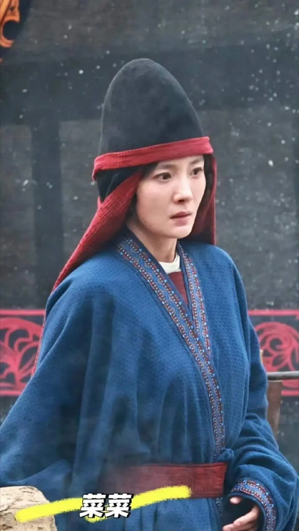 杨幂江山大同路透，据说这是冯太后十几岁当宫女时期的造型 