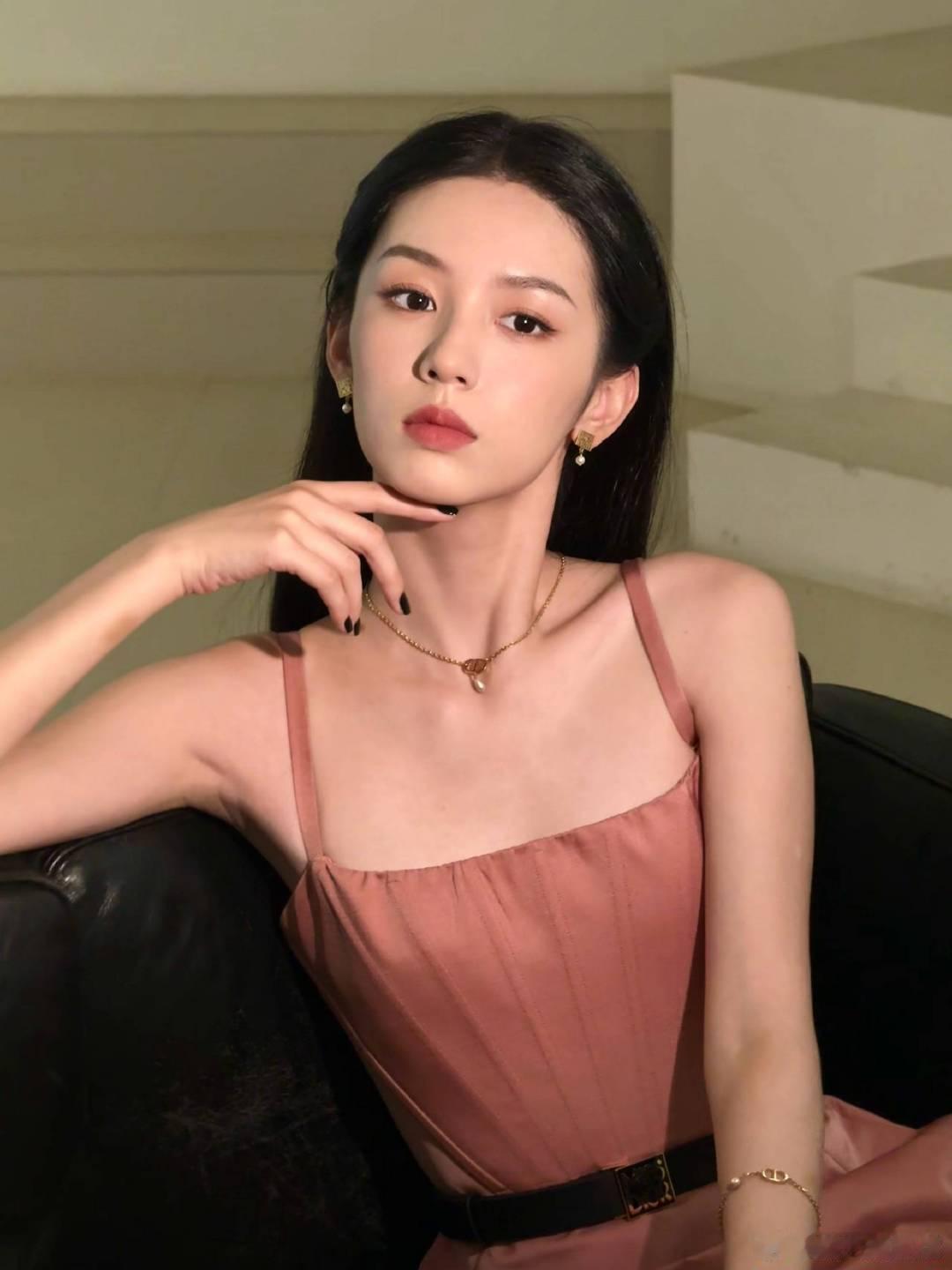 周也今年学会的新技能  周也问自己今年有更厉害吗  今年在《别对我动心》《云边有