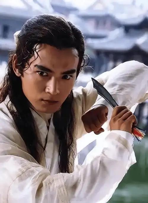 现在的演员成功的让我戒掉了电视剧小李飞刀成绝响，人间不见楚留香。如今某些演员的表