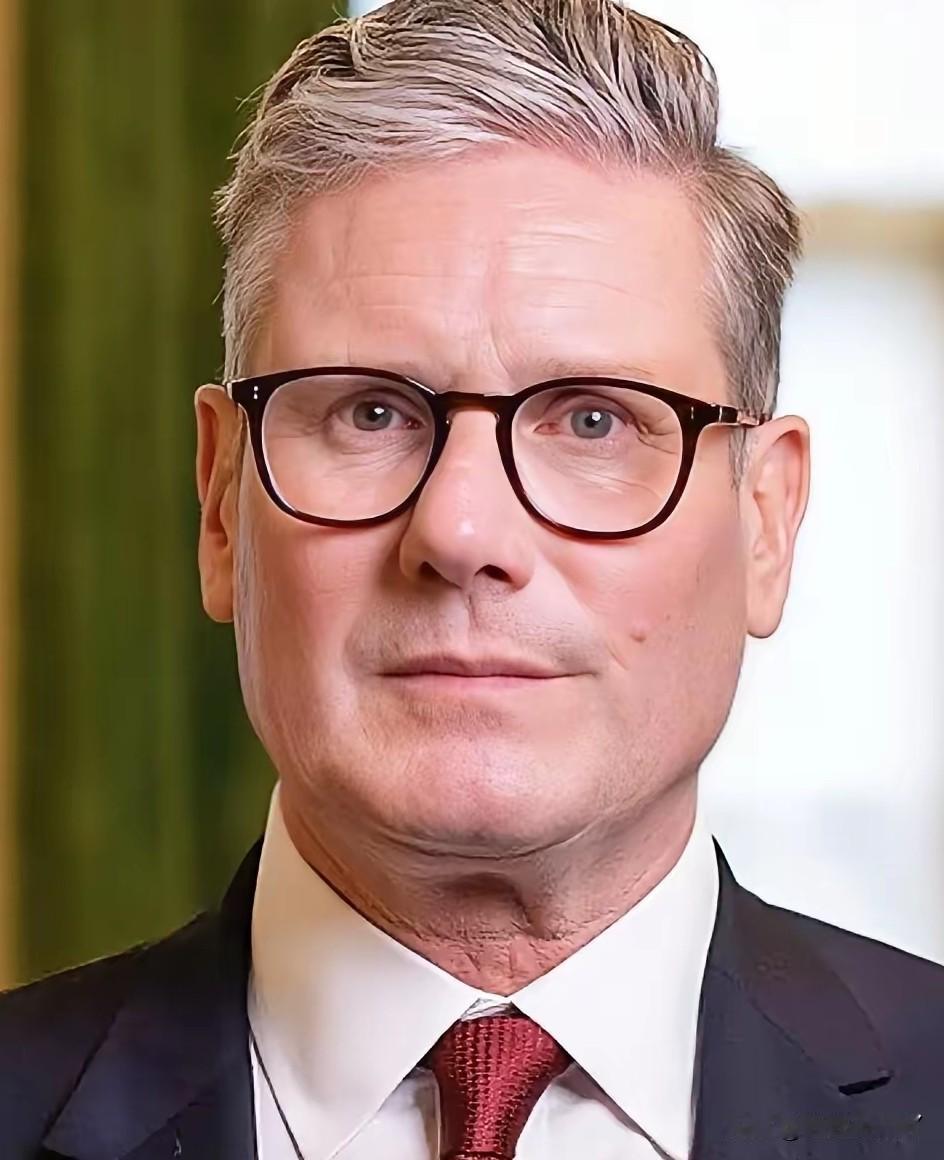 英国这回是真下狠手了。

刚看到消息，他们一口气制裁了18个金融实体，连加密货币