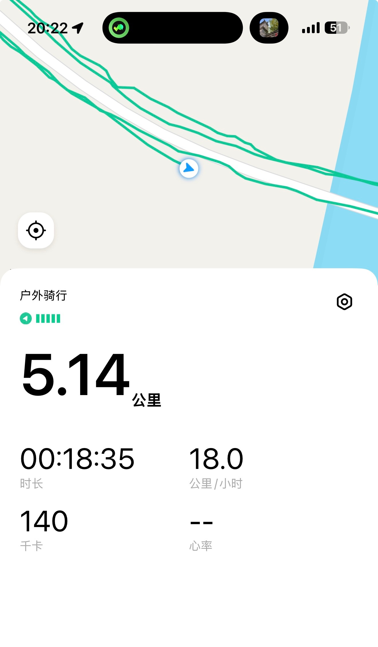 最近经常晚上吃完饭后出来骑骑车，感觉很解压很舒适