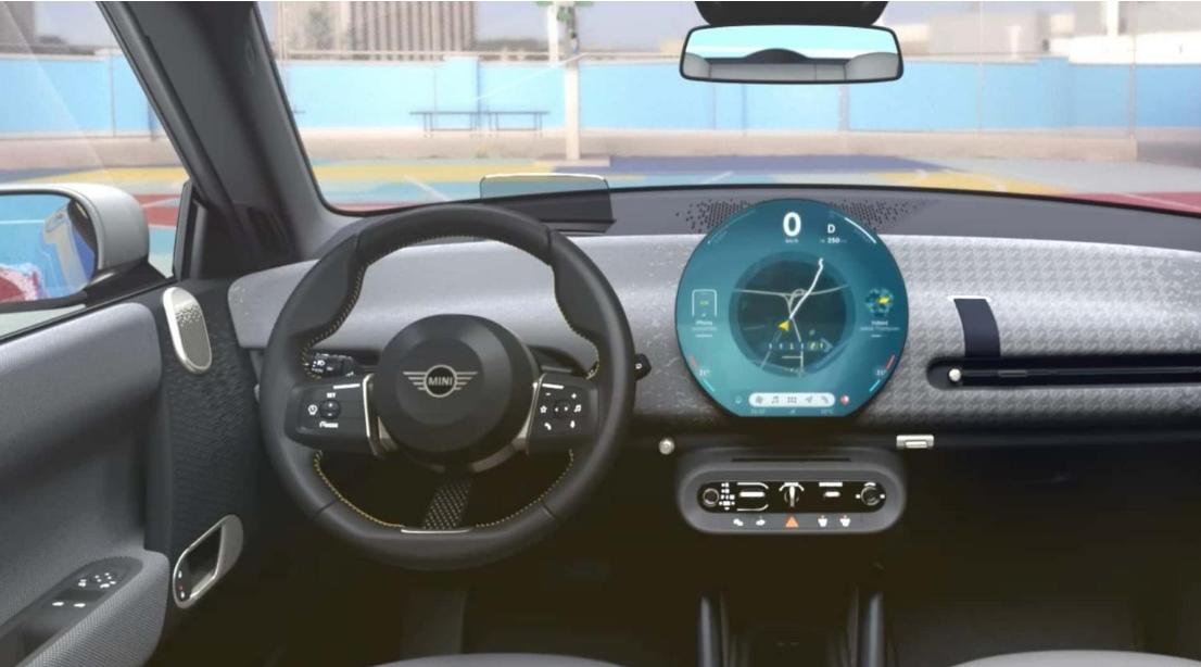 全新一代MINI COOPER内饰官图发布，新内饰更显简洁，取消了仪表盘，HUD