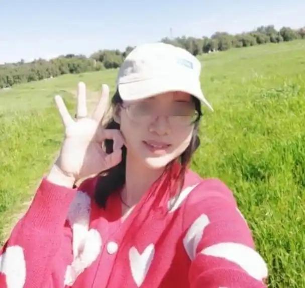 [太阳]“中国越制裁我，我就越反华！”今年3月，百万粉丝的女律师于国外屡屡诋毁中