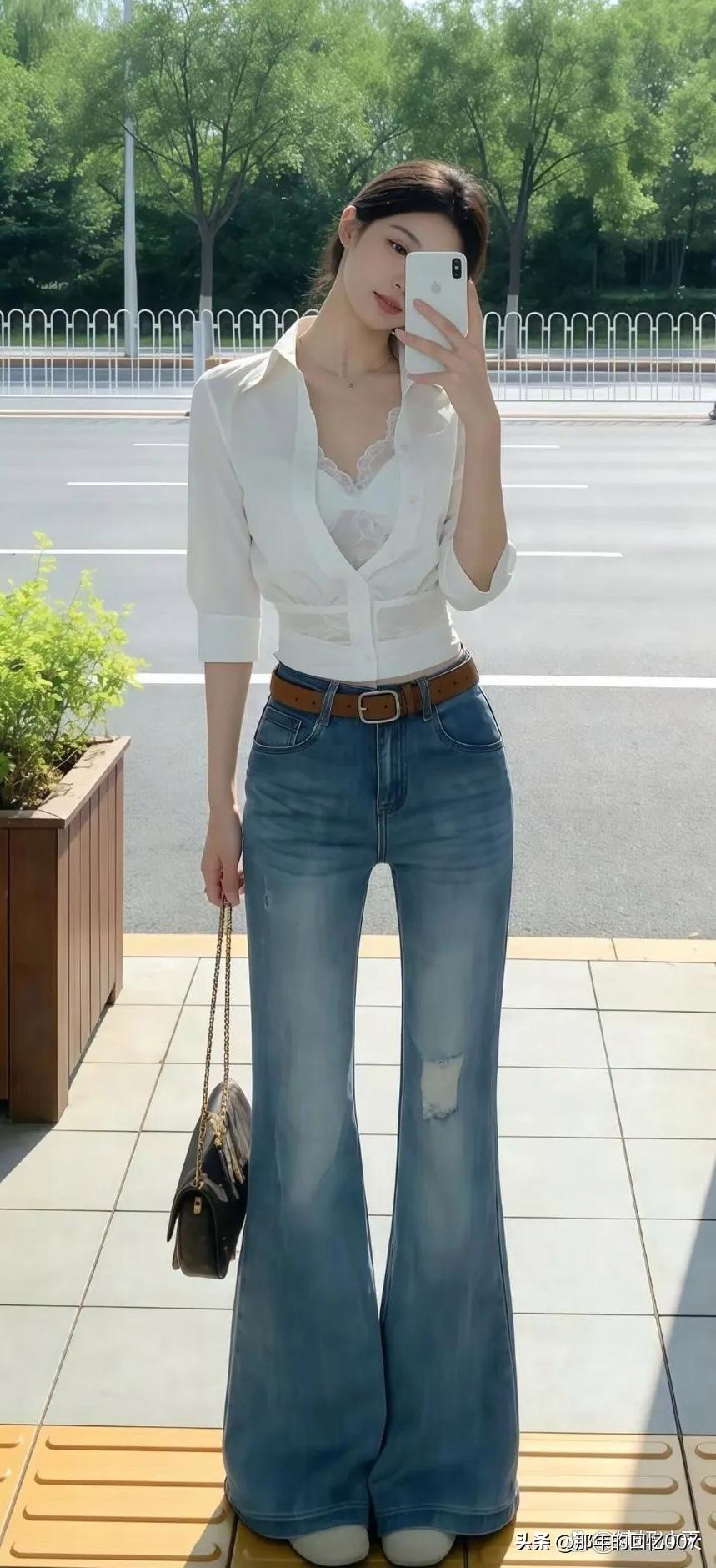 复古风穿搭里，白色衬衫加高腰牛仔裤简直是王炸组合。就像女星孙千，把这搭配玩得明明