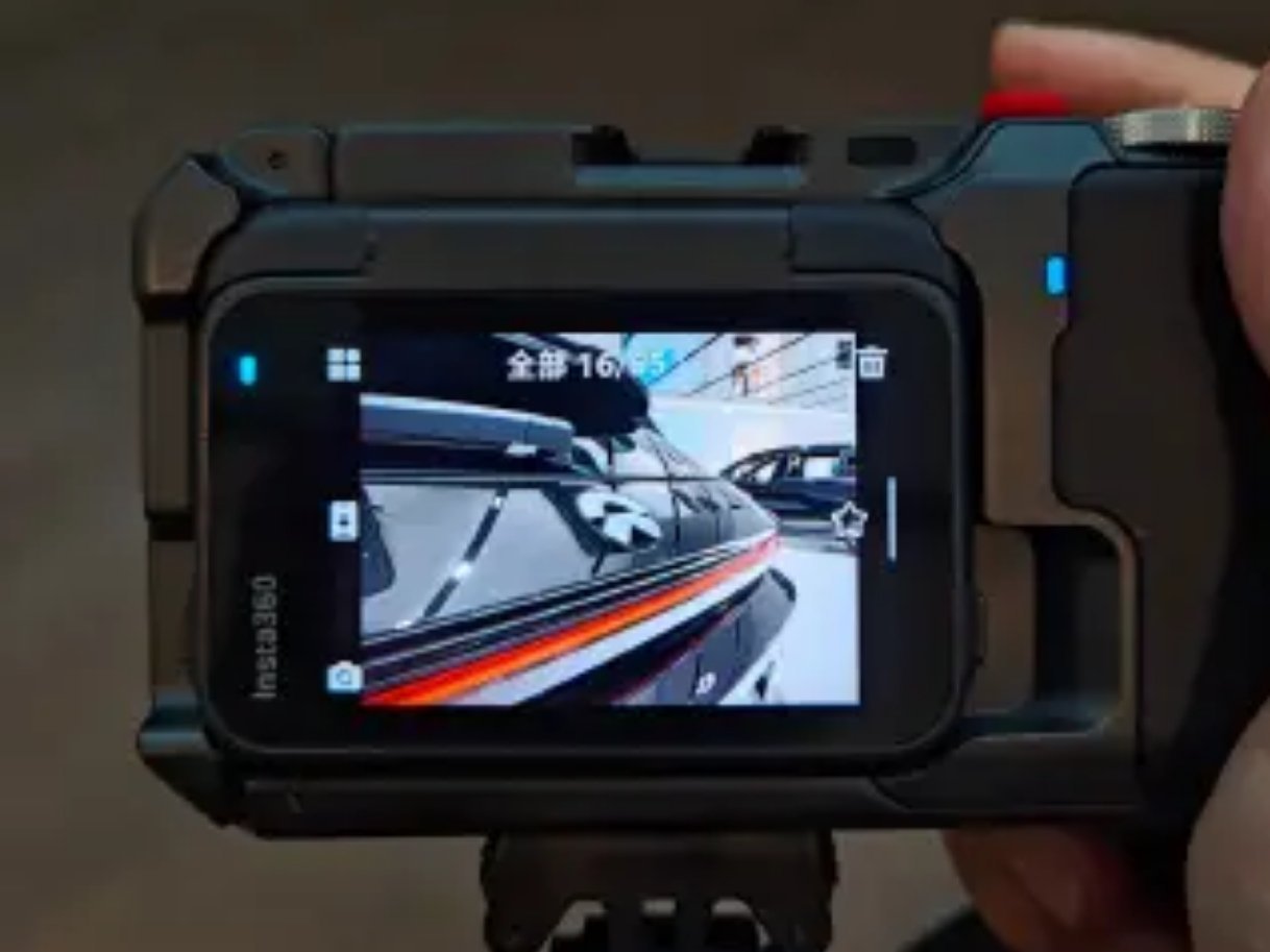 影石insta360影石acepro2街拍套餐 这屏幕比FX3还好，索尼能给力点