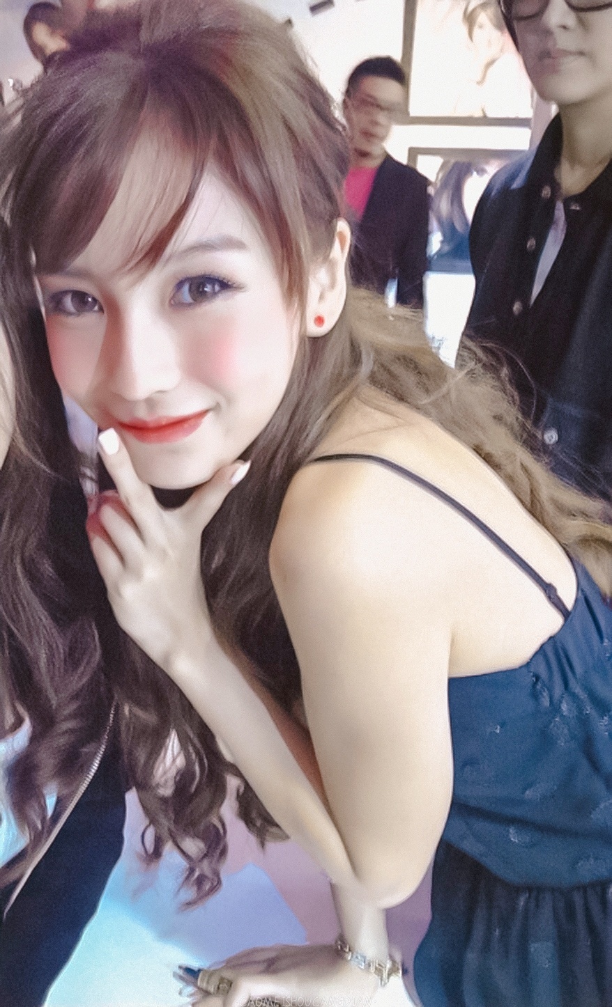 #angelababy# [太阳]#杨颖# 『0228早安电台』“其实爱，不是说