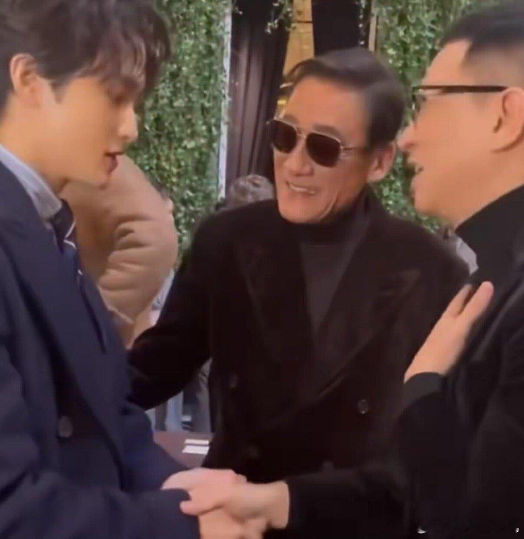 yo dream 渣渣辉 见到本尊了 