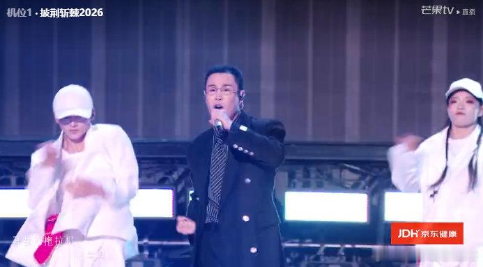 小沈阳二公舞台演小品小沈阳叶润泽李光洁在干嘛 披荆斩棘直播小沈阳又出奇招，二公先