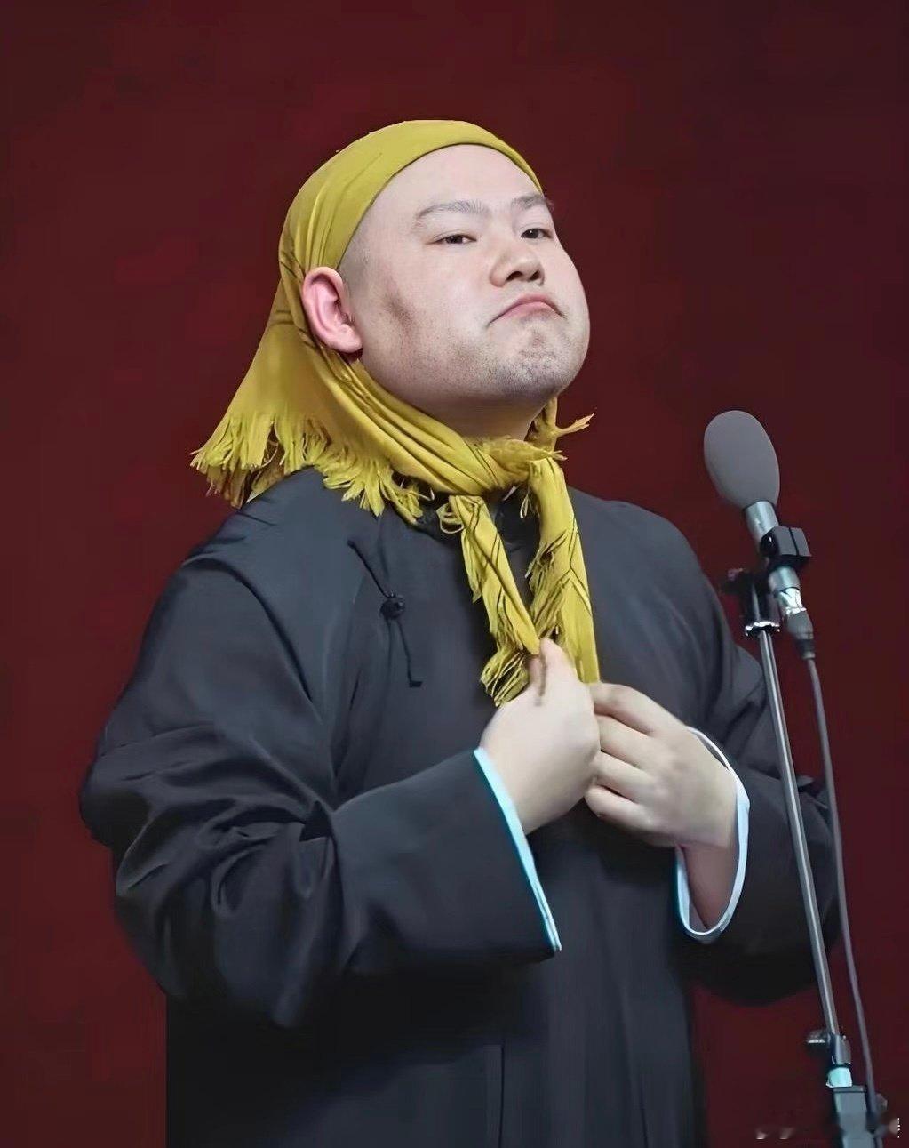代露娃颜安为唐奥玛应援  晋江演技派代露娃+老板张萌+主包颜安，唐奥玛这应援团太