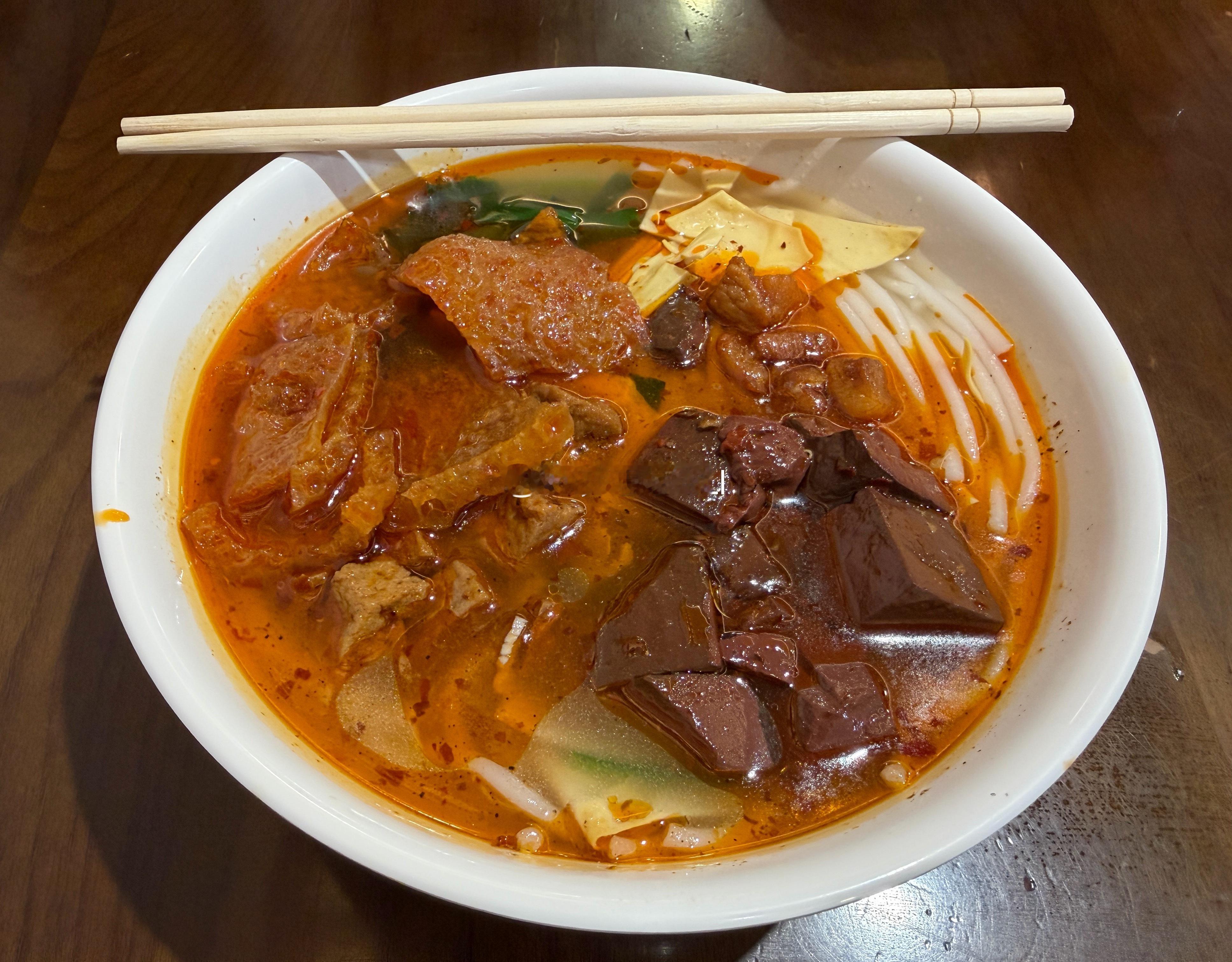 这很云南，微辣很辣梦想家ALI 昆明