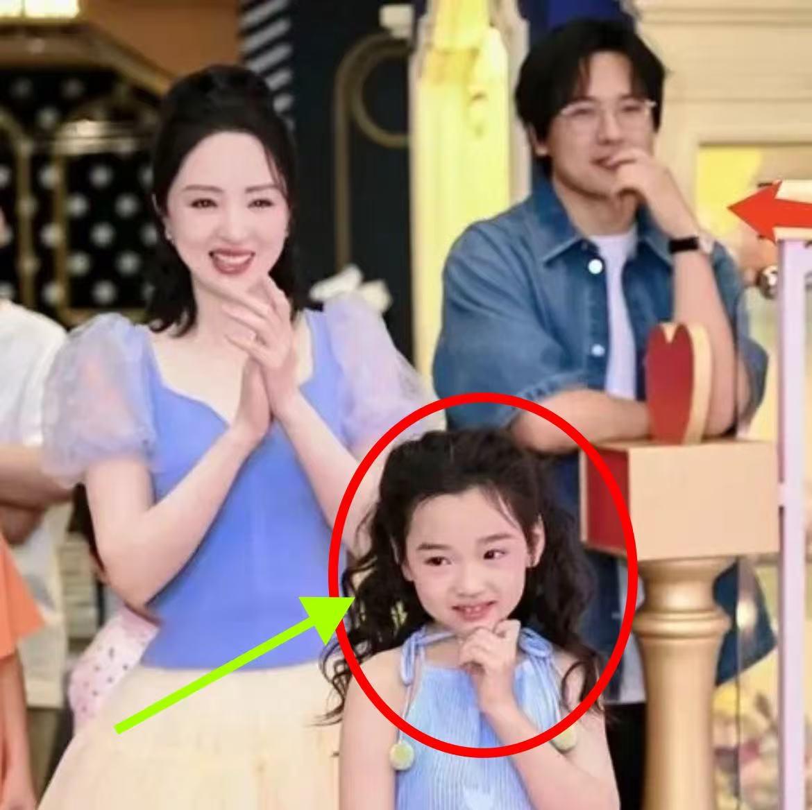 小酒窝未来一定不简单，
才9岁的她竟然说出这种话
董璇综艺透露，小酒窝说：当学习