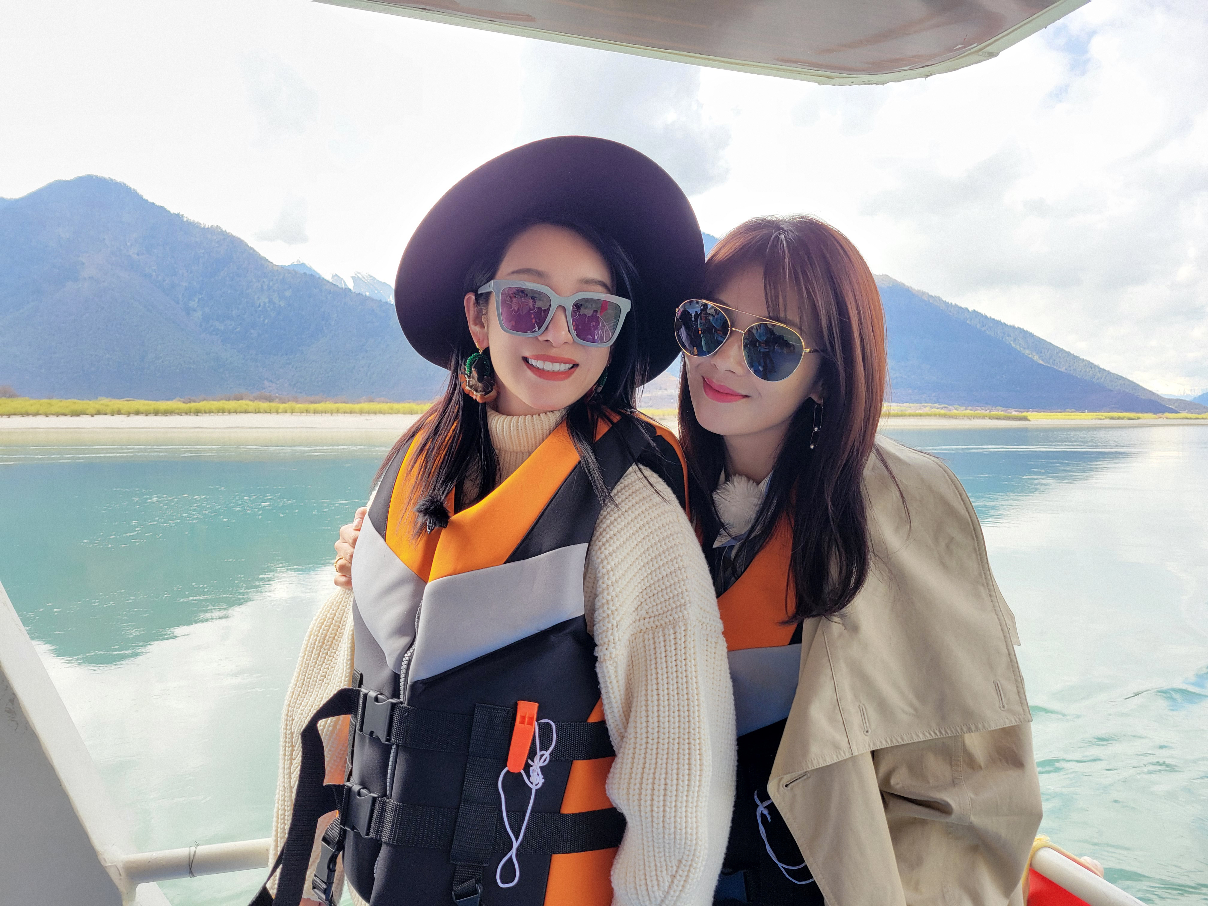 秦海璐喊刘涛嫡亲闺蜜这才是顶配闺蜜局！刘涛直接连包六场应援，主打一个实力宠闺蜜，