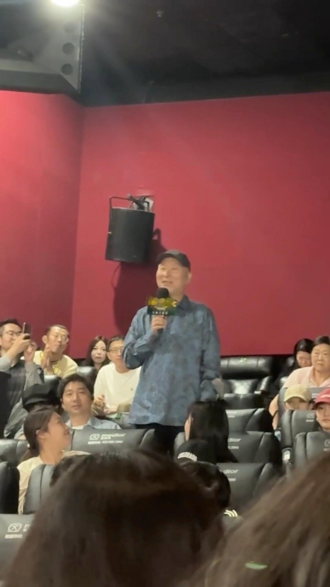 陈佩斯亮相浪浪人生首映电影浪浪人生首映礼 陈佩斯分享首映观感，对年轻影人作品赞誉