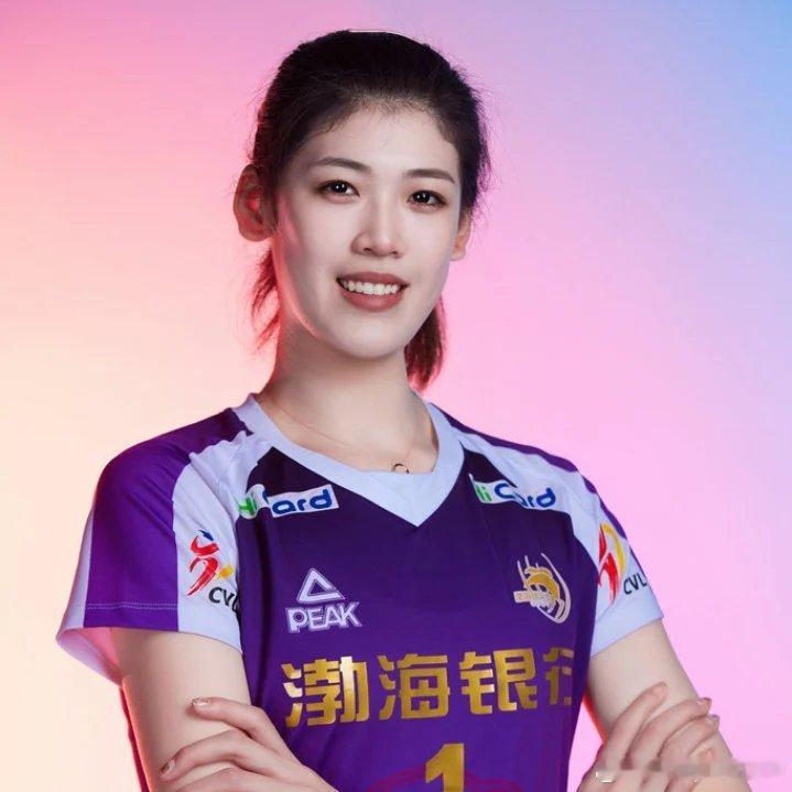 🆕作为东道主参加世俱杯的是天津女排✅参加本次女排杭州世俱杯的8支球队已经确定：
