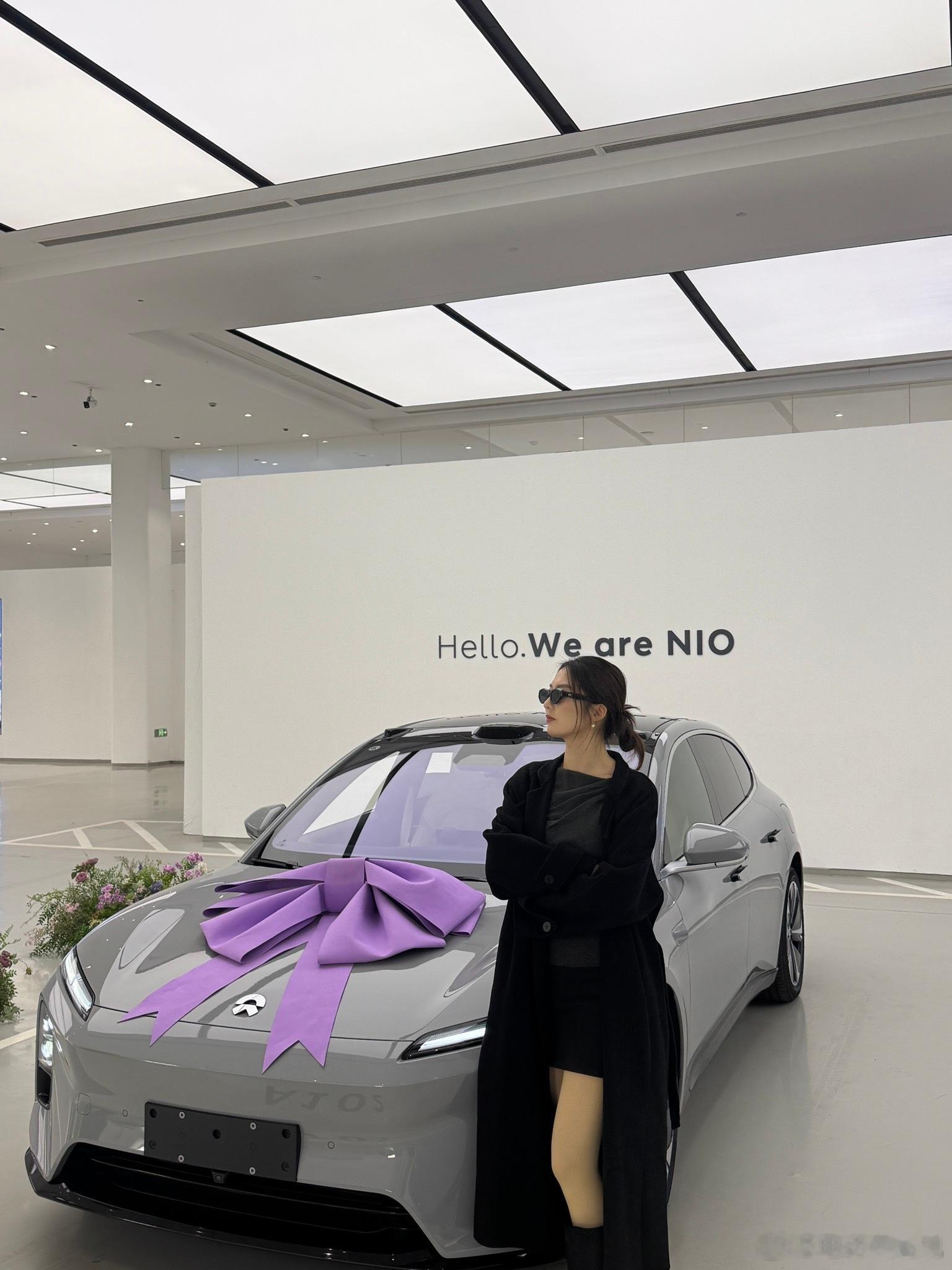 因为颜值和服务，我认定了蔚来，永远美商在线～ƪ(˘⌣˘)ʃ（rt: NIO AP