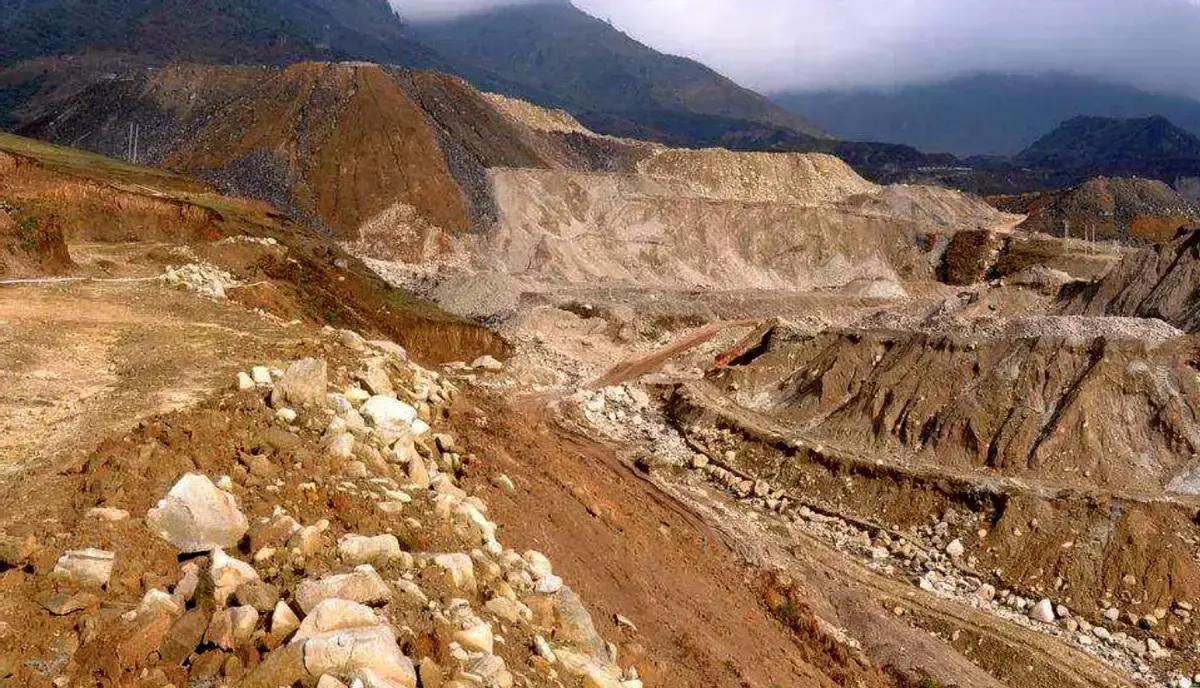 高市早苗的不当言论还没有平息，中日之间的“雷达”之争也没有结束，但是美国却加快了