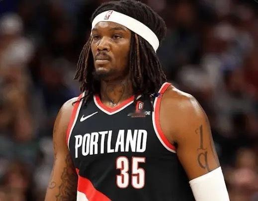 据美记Evan Sidery报道，开拓者有意交易罗威！随着克林根和杨瀚森的加入，