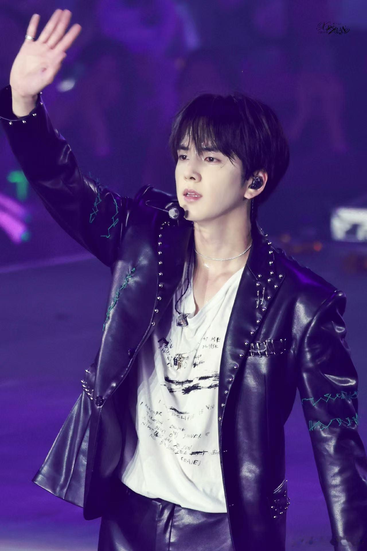 30岁是男爱豆无法跨越的坎吗先不说人家97年怎么和年龄大沾不上边，内娱95后也是