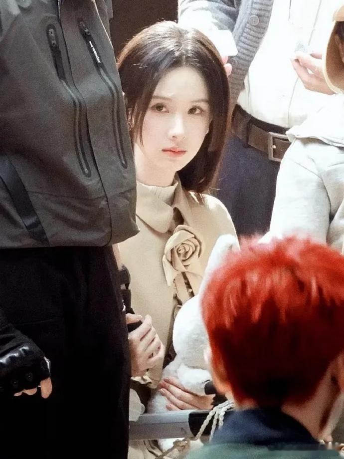 陈靖可 情人节最忙的男明星今年情人节赢麻的就是陈靖可，一人承包多种口味，狼兔、姐