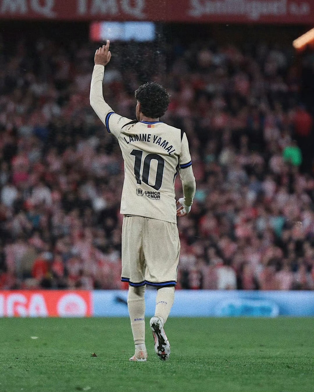 每体：亚马尔成为巴萨最关键球员，进球助攻MVP三项数据队内第一。北京时间今天凌晨