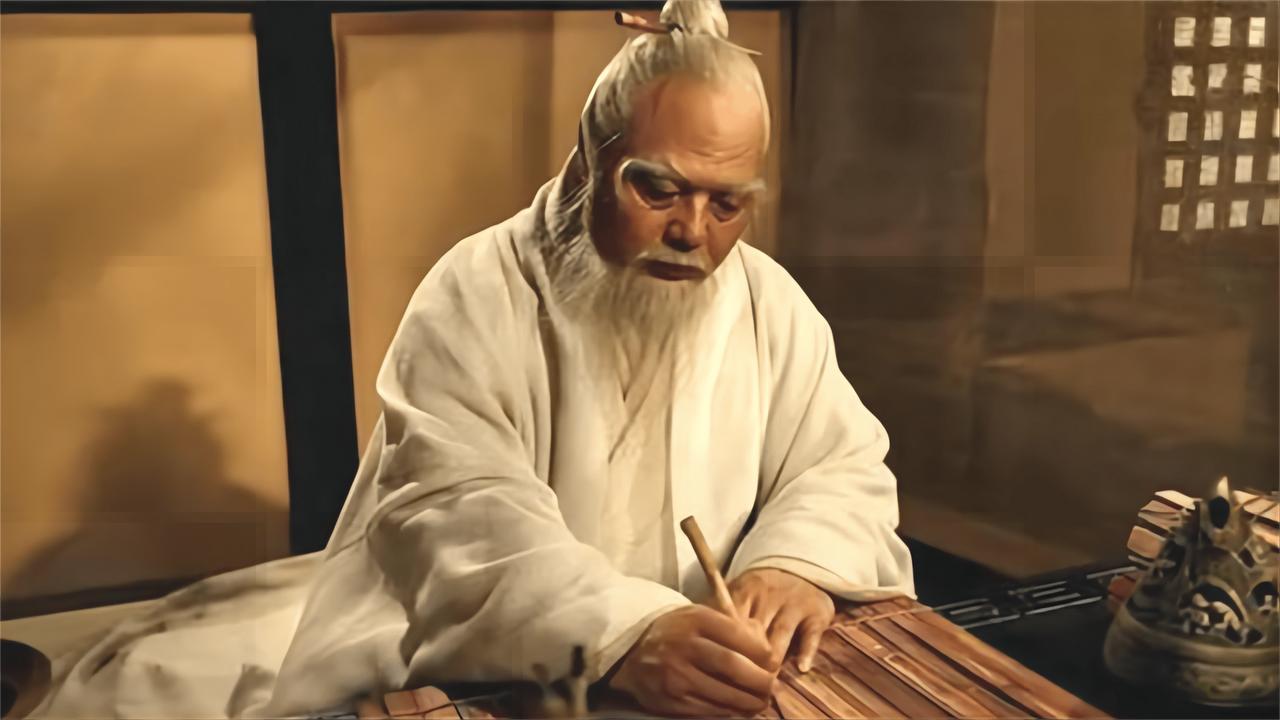 没有人是一生下来就非常精明的，我们所看到的那些聪明人，基本都要经历一个醍醐灌顶、