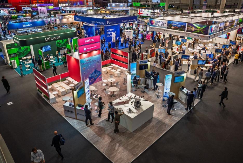 中国智慧城市领跑全球！5G+AI重塑城市，技术经验惠及多国
 
12月1日，外媒