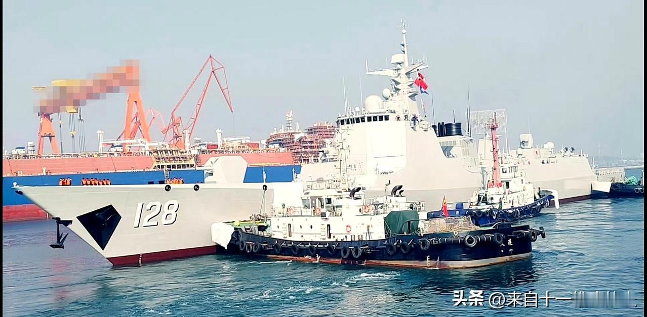 新批次052D型驱逐舰 128号舰大头贴来了！☺应该是“甘孜”舰 [鼓掌]
75