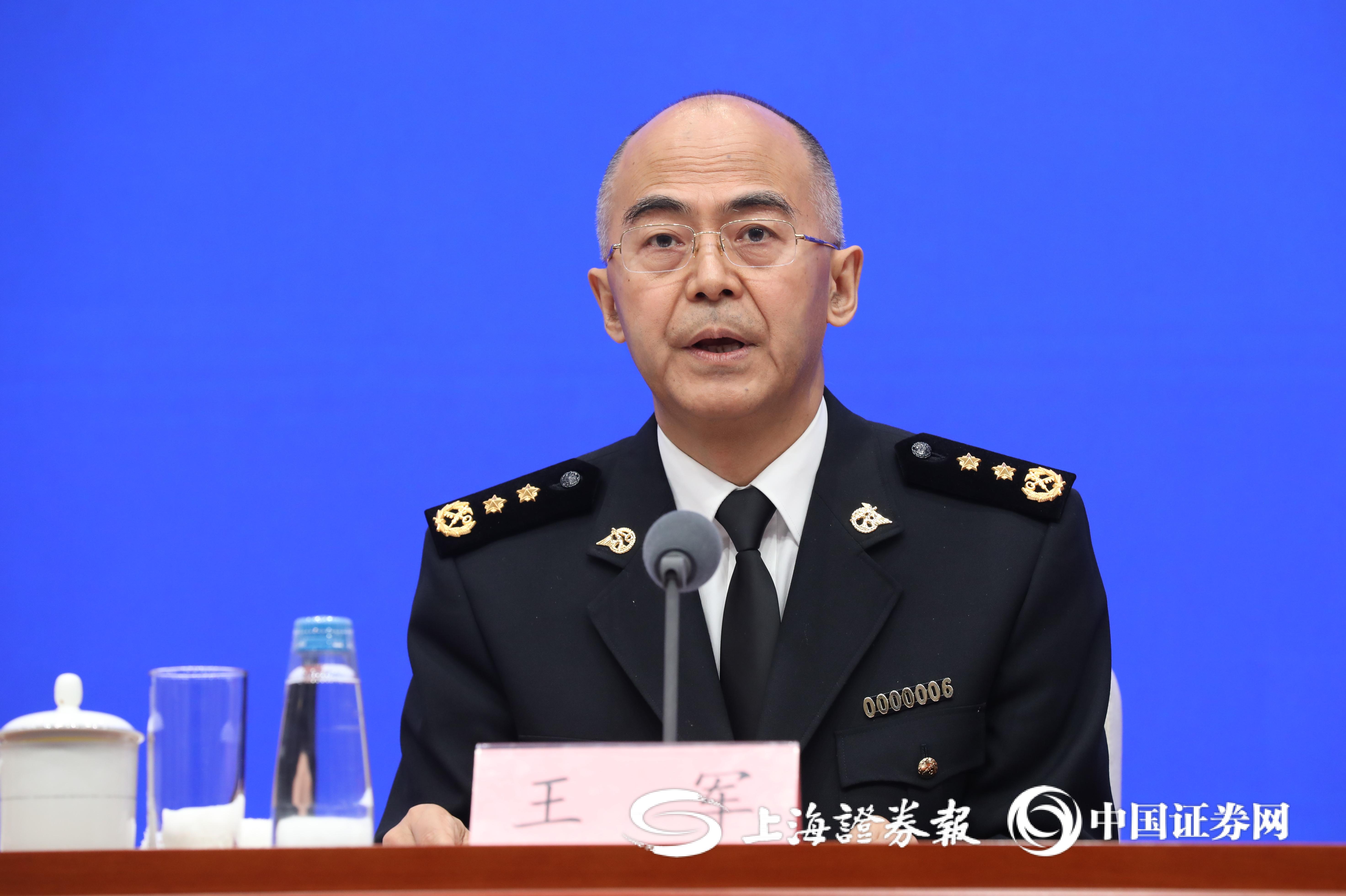 海关总署：我国进出口总值已连续12个季度保持在10万亿元以上