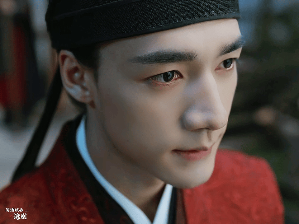 #锦绣安宁# 昨晚陆侯爷下手有点狠哦～ ​​​