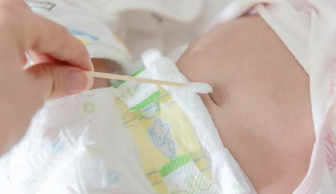 #儿童健康守护者计划# 有了娃后保持卫生是好习惯，但宝宝有些部位并非越干净越好，