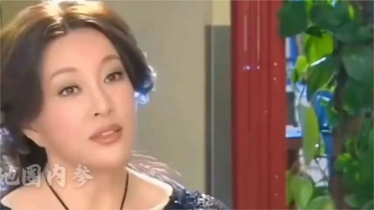 钱再多有什么用？75岁的“风流妖精”刘晓庆，已经走上了另条道路
