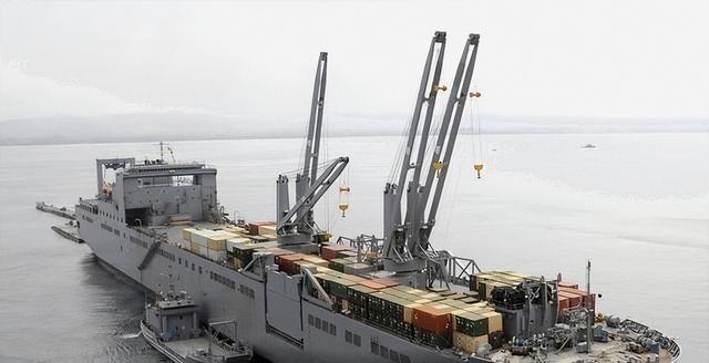 很多人问中国敢不敢扣押美国对台的军售武器？对于这个问题，我认为是不好回答的。但是