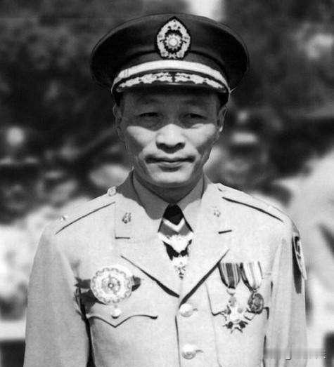 毛主席身边潜伏的国民党特务，晚年到北京治病，受邓小平亲自接见
“1979年3月5