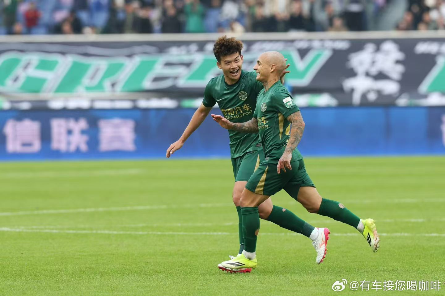 再度携手，三载同行零跑汽车再度冠名浙江FC 共战2026新赛季，TAKE A L