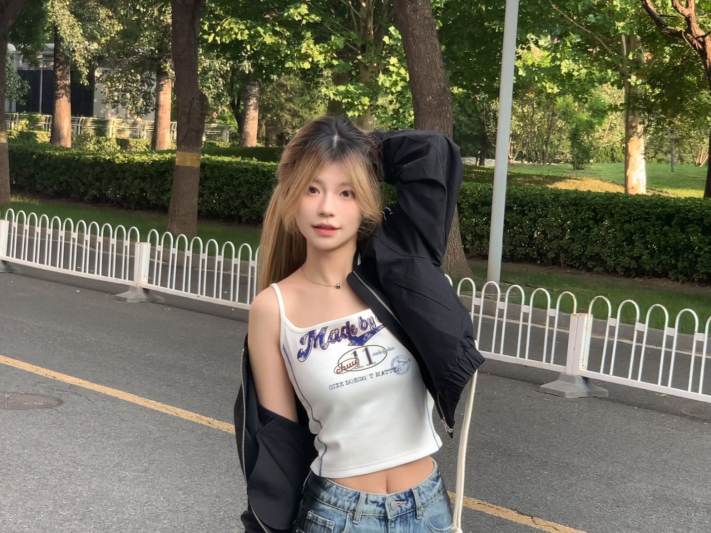 给你们感受一下徐子给我拍照有多像幼师 ​​​