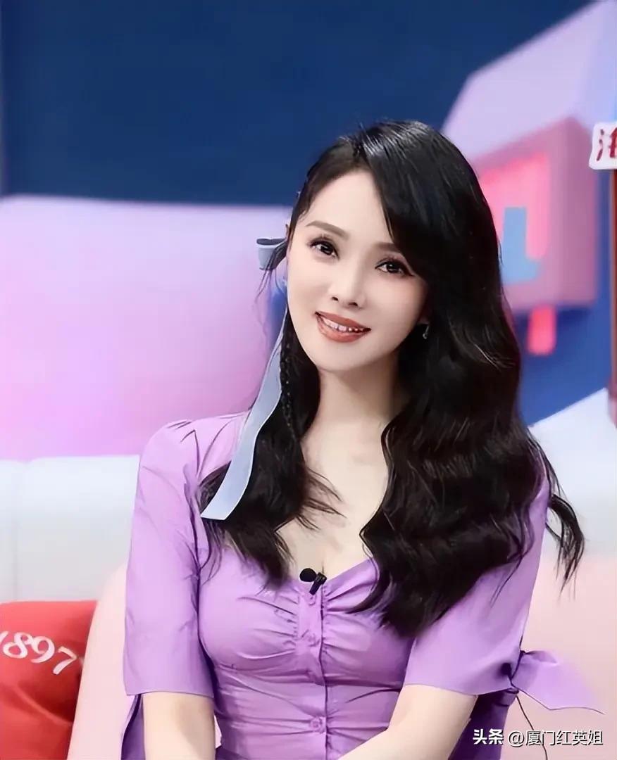 没想到4月打响打假第一枪，是伊能静等明星代言的网红保健品“澳洲优思益”被央视曝光