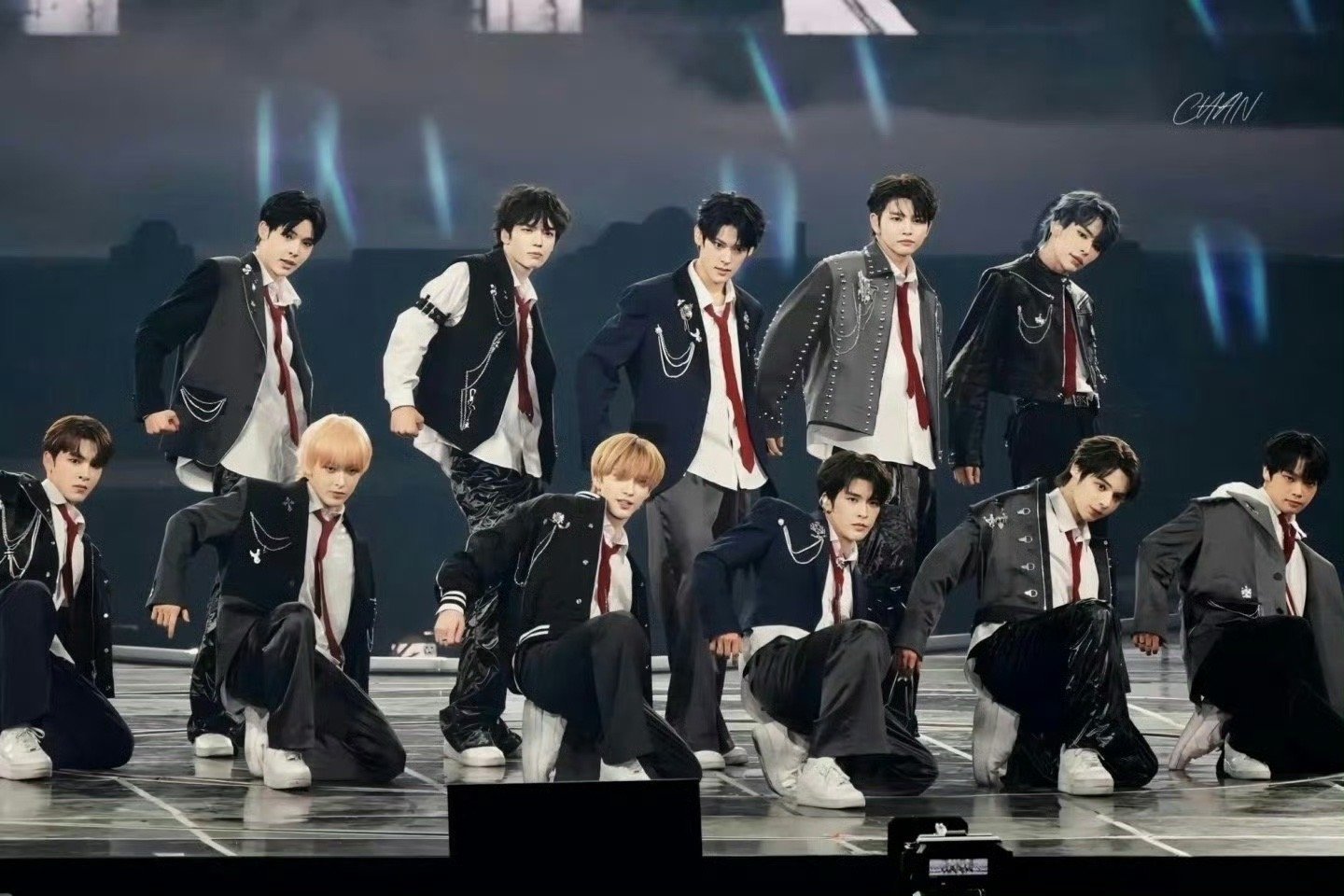 SM今年将推出新男团终于要来了嘛