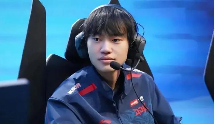 三把对位MVP，左手又隐身了！
JDG对战T1这几场看下来，得出一个结论，JDG