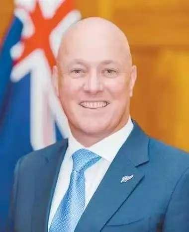 就在刚刚，

新西兰政府正式宣布，

1月30日，路透社报道，新西兰总理拉克森发