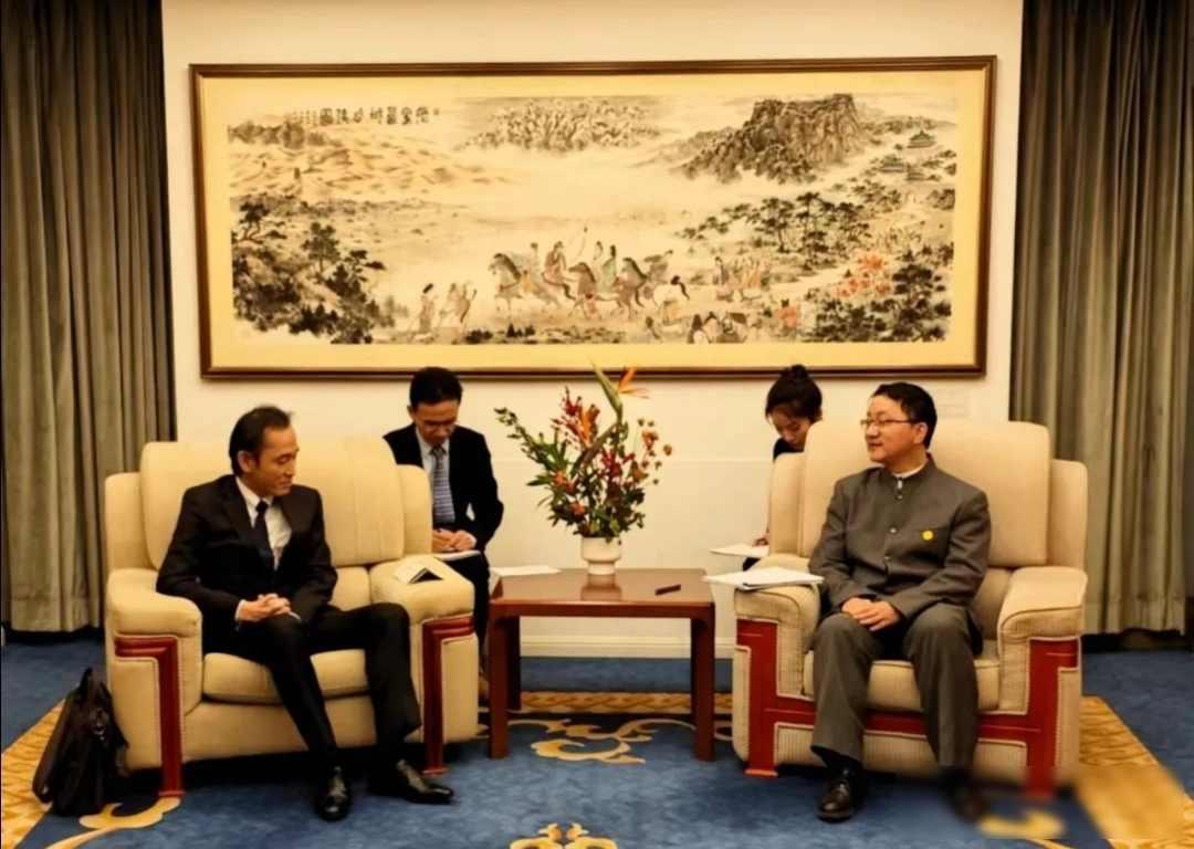 中方第18波报复来了，联大接到通知，日本没资格入常，高市恐完蛋
11月18日那天