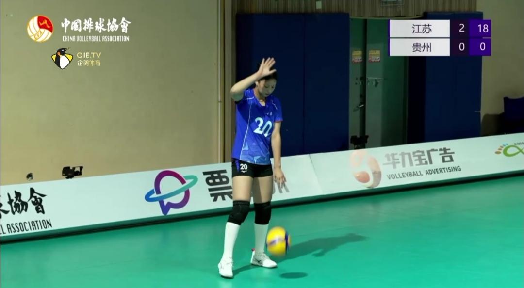 第3局，也是25：1！

还是王馨辰、张一佳先后发球！
不过是王馨辰18-1发球