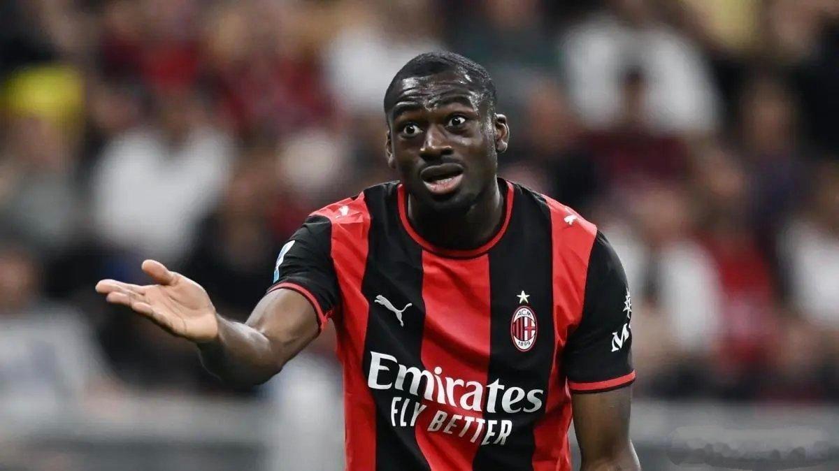 【M.莫雷托】🚨🍀🔴⚫️米兰已经通知优素福·福法纳🇫🇷寻找离队方案。这